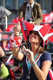 Fans am Marienplatz (©Foto: Martin Schmitz)